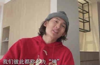 小兰早上帮小五郎消火